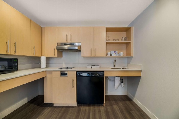 Sonesta ES Suites Orlando - International Drive image 7